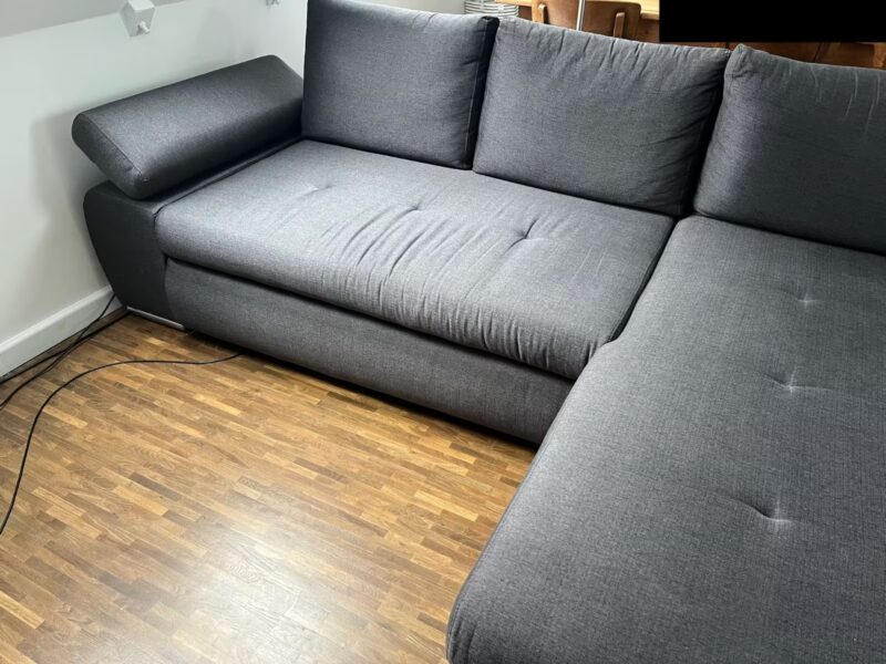 Sofa, ausziehbar, neuwertig