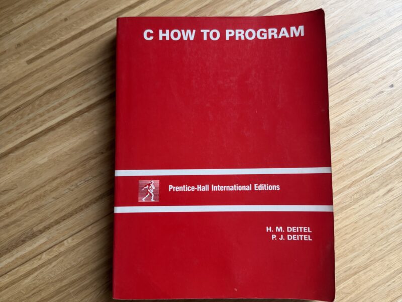 Buch „C HOW TO PROGRAM“