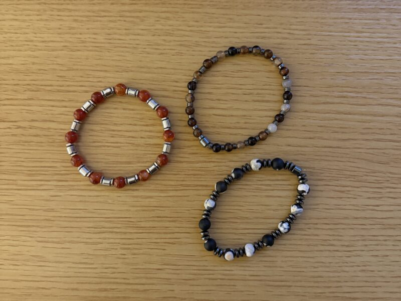 3 Armbänder innen elastisch