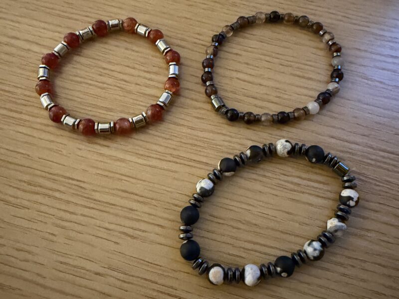 3 Armbänder innen elastisch