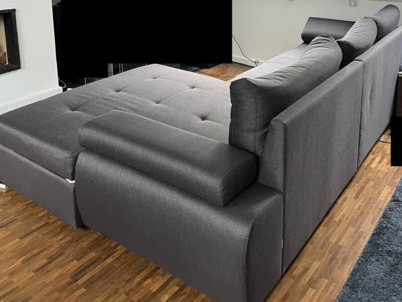 Sofa, ausziehbar, neuwertig